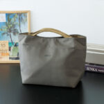 Sac à bento de style japonais isotherme avec fermeture éclair en aluminium, design épais et minimaliste