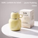 Gourde isotherme compacte 350 ml pour femme disponible en trois coloris : blanc, jaune et rose avec paille